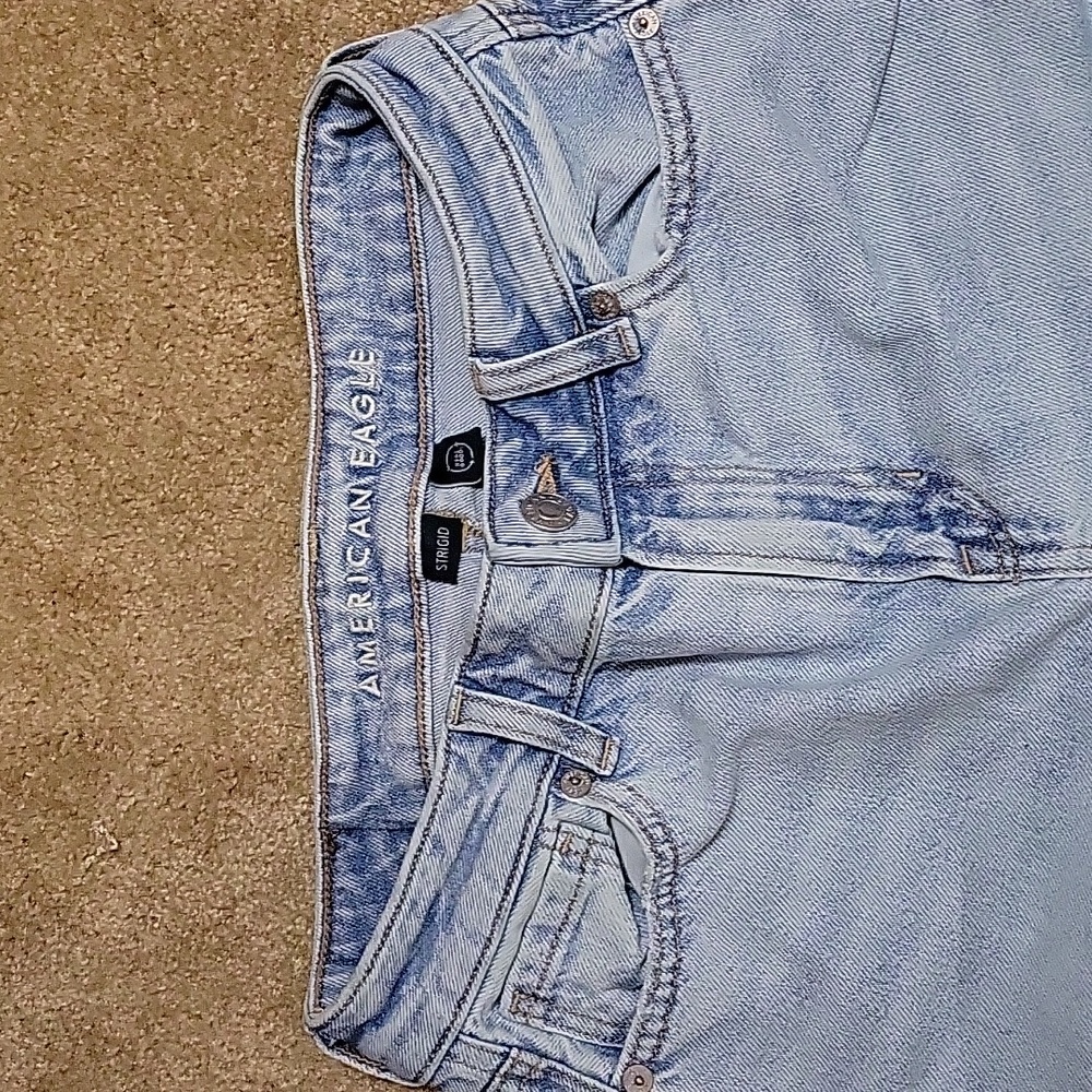 AE Mom jeans